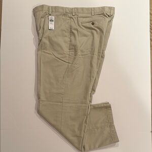 L.L. Bean Men's Flannel lined Chinos New with Tags Size 40x32